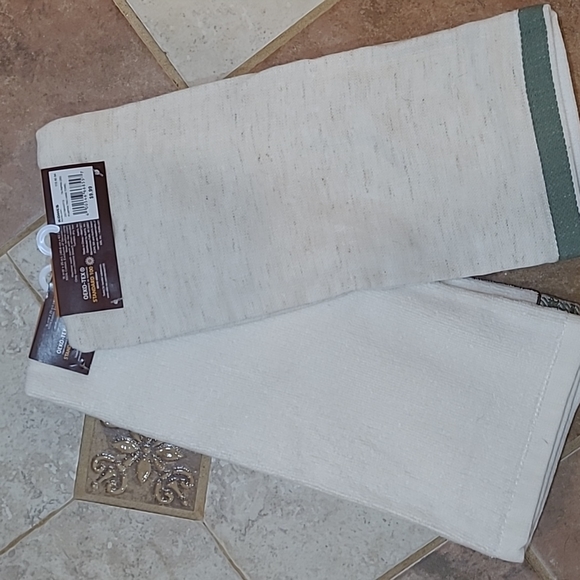 Fall hand towels - Picture 2 of 3